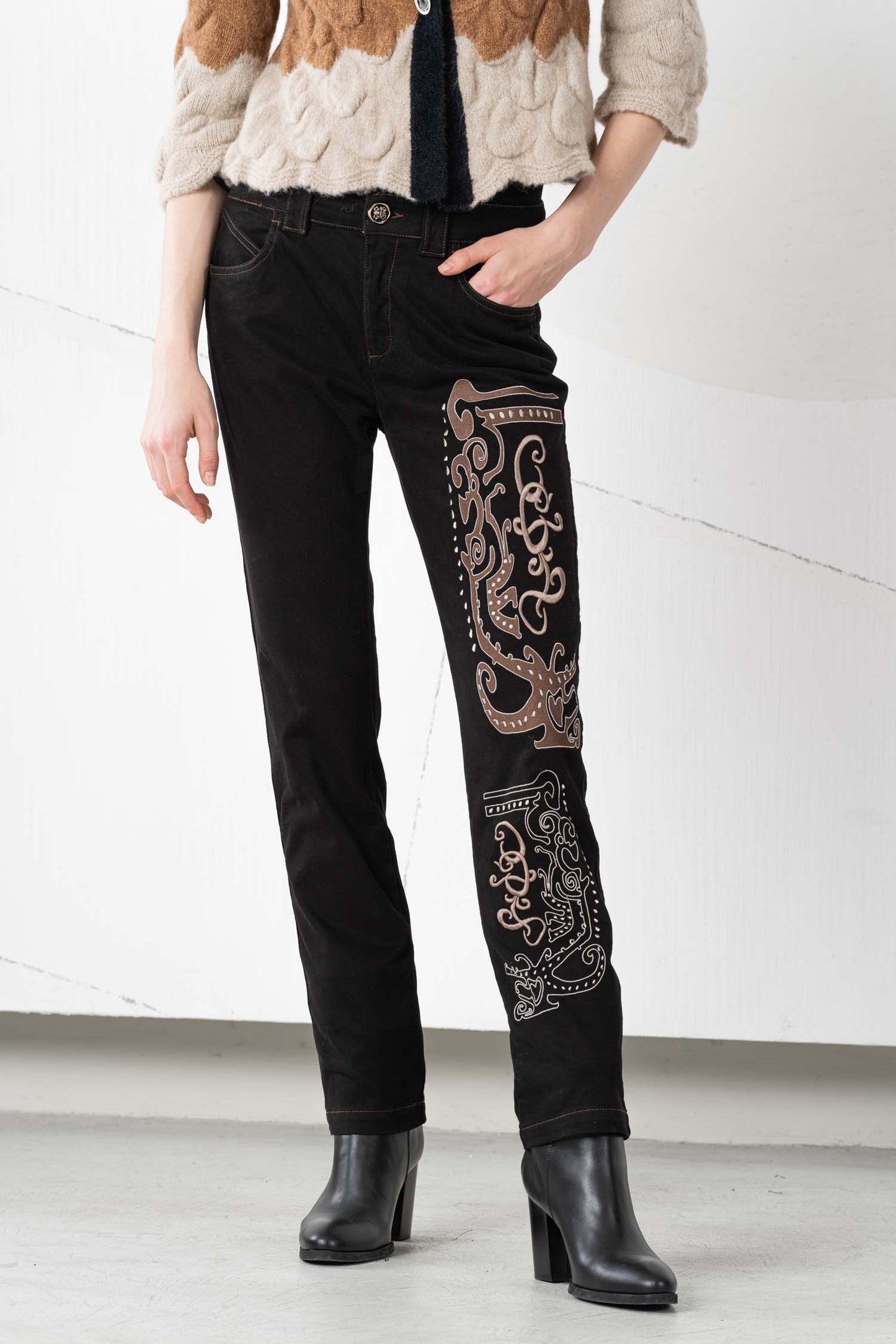 ELISA CAVALETTI Pants Black